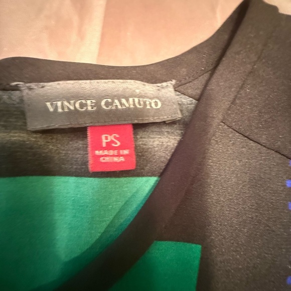 Vince Camuto Colorblock Black/Blue/Green/White Geometric Short Sleeve Blouse SP - Picture 6 of 11